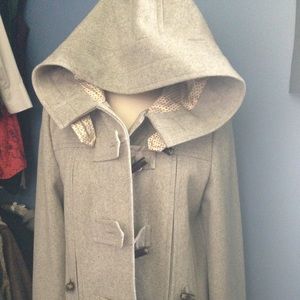 Anthroplogie satin lined, light grey wool short coat w/ hood